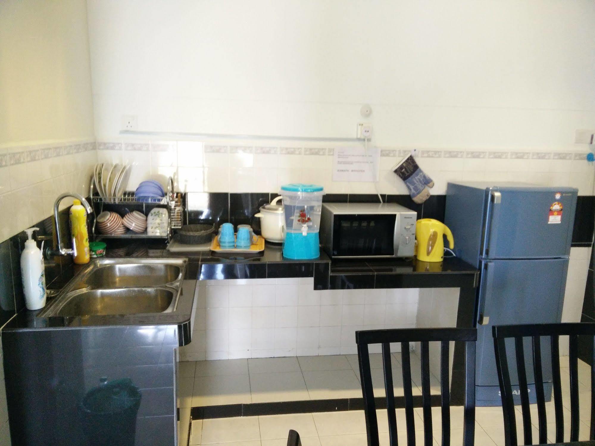 H&A Guest House Malacca Eksteriør billede